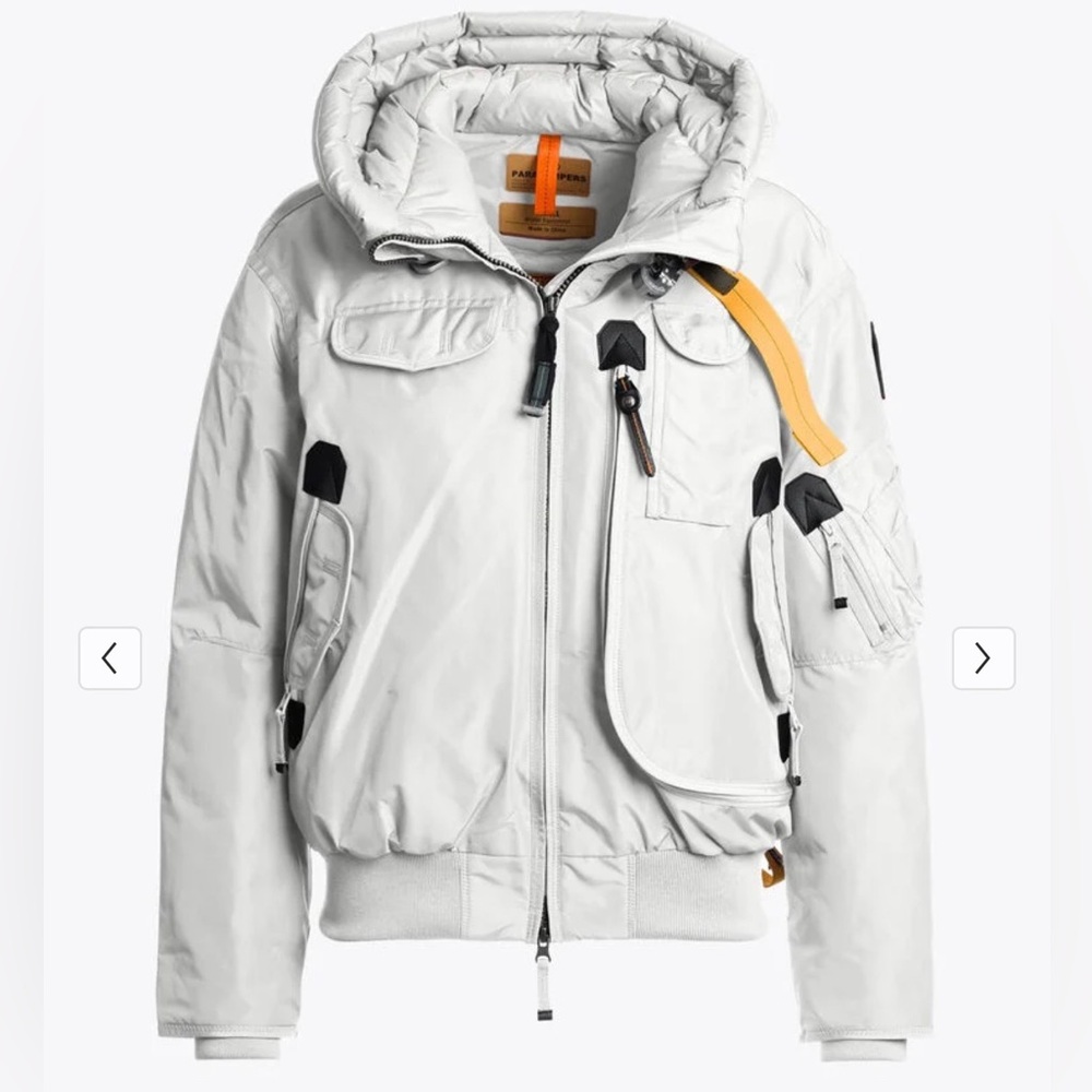 BRAND NEW never worn. Bomber ski/snow jacket. Size small. White. SO warm & cozy!
